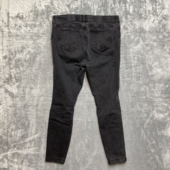 Torrid Premium Stretch Bombshell Skinny Distressed Jeans Women’s Size 18R Black - Picture 2 of 9